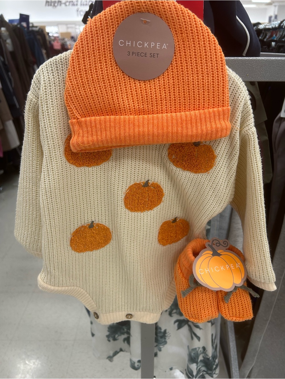NWT chick pea Pumpkin Hat booties  Baby sweater 3 piece Set 6-9 months Halloween